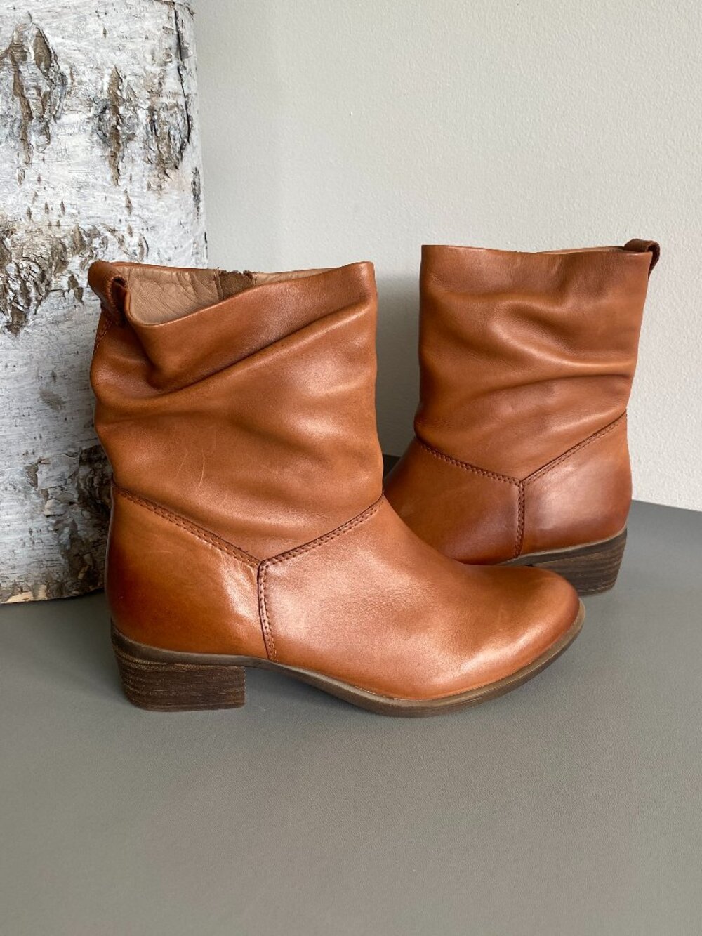 Oker Cognac Leather Slouch Ankle Boots Side zip Comfort ECU Sz 9/Fits 8.5
